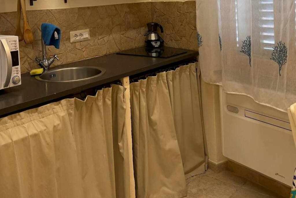 Suite Minerva 10 Steps From Piazza Civica Alghero Exterior photo