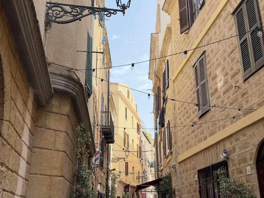Suite Minerva 10 Steps From Piazza Civica Alghero Exterior photo